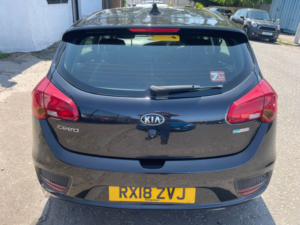 2018 Kia Ceed 1.6l 2 Isg Hatchback 5dr Petrol Manual Euro 6 (133 Bhp) in Black — image 5