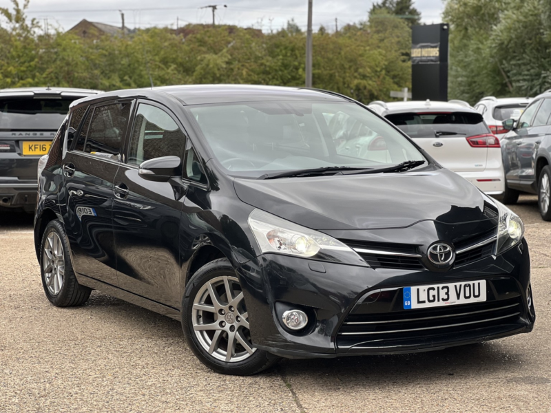 2013 Toyota Verso 1.8 V-Matic Excel in Black — image 1