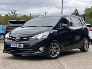 2013 Toyota Verso 1.8 V-Matic Excel in Black — image 5