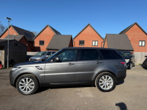 2014 Land Rover Range Rover Sport 3.0 Sd V6 Hse SUV 5dr Diesel Auto 4WD Euro 5 (s/s) (292 Ps) in Grey — image 6
