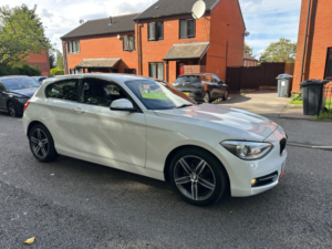2013 BMW 1 Series 1.6 116i Sport 3-Door in White — image 3