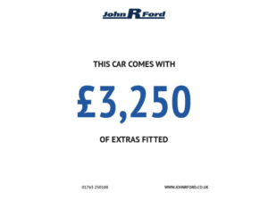 2025 Ford Kuga 2.5 Plug-In Hybrid St-Line Auto in Silver — image 2