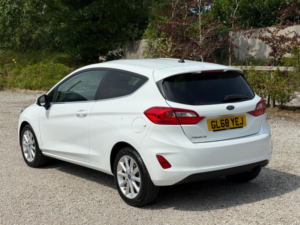 2018 Ford Fiesta 1.0 T Ecoboost Titanium in White — image 6
