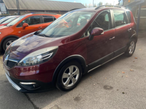 2013 Renault Scenic Xmod 1.5 Dci Energy Dynamique Tomtom Euro 5 (s/s) 5dr in Red — image 3