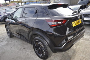 2024 Nissan Juke 1.6 N-Connecta in Black — image 4