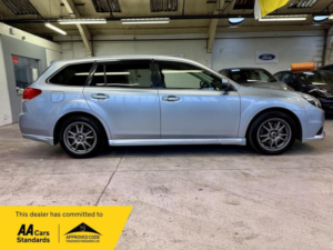 2013 Subaru Legacy 2.0 Turbo Gt Dig AWD in Other — image 6