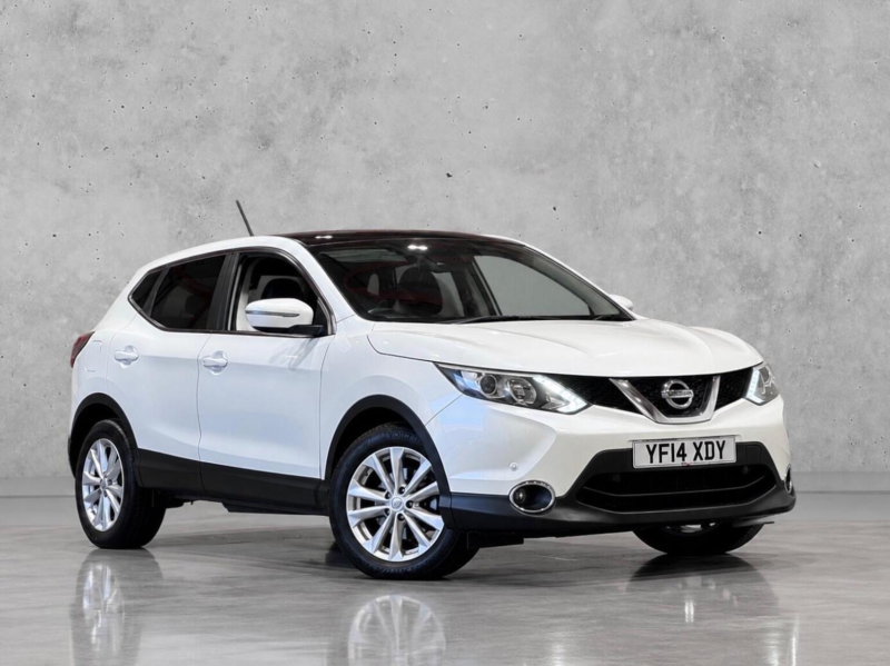 2014 Nissan Qashqai 1.2 Dig-T Acenta Premium 2WD Euro 5 (s/s) 5dr in White — image 1