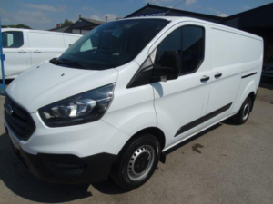 2023 Ford Transit Custom
