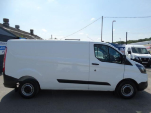 2023 Ford Transit Custom 2.0 300 Ecoblue Leader L2 H1 Euro 6 (s/s) 5dr in White — image 5