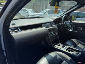 2019 Land Rover Discovery Sport 2.0 Td4 Landmark SUV 5dr Diesel Auto 4WD Euro 6 (s/s) (180 Ps) in White — image 6