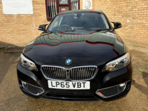 2016 BMW 2 Series 2.0 220d Luxury Auto Euro 6 (s/s) 2dr in Black — image 2