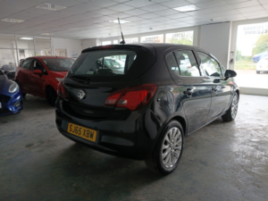 2015 Vauxhall Corsa 1.2 I Se in Black — image 6