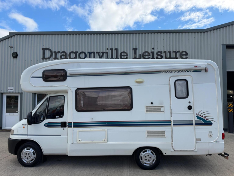 2000 Auto-Trail Cheyenne 590 Fiat Ducato Motorhome 5 Berth 2.8td in White — image 1
