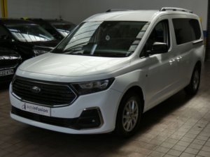 2023 Ford Grand Tourneo Connect 2.0 Ecoblue Titanium MPV 5dr Diesel Dct Euro 6 (s/s) (122 Ps) in White — image 3