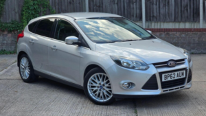 2013 Ford Focus 1.0t Ecoboost Zetec Euro 5 (s/s) 5dr in Silver — image 2