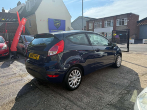 2014 Ford Fiesta 1.25 Style Euro 5 3dr in Blue — image 4