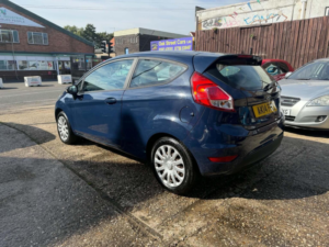 2014 Ford Fiesta 1.25 Style Euro 5 3dr in Blue — image 5