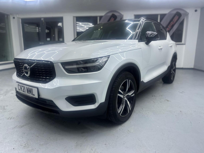 2021 Volvo Xc40 1.5 T3 R-Design Euro 6 (s/s) 5dr in White — image 1