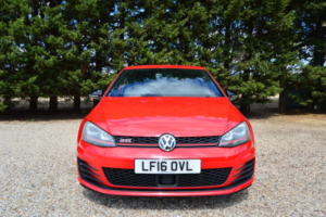 2016 Volkswagen Golf 2.0 Tsi Bluemotion Tech Gti Performance in Red — image 4