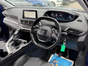 2017 Peugeot 3008 1.6 Bluehdi Allure Euro 6 (s/s) 5dr in Blue — image 3