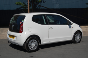 2013 Volkswagen Up 1.0 Move Up! in White — image 6