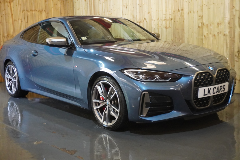 2021 BMW 4 Series 3.0 M440i Xdrive Coupe in Blue — image 1