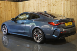 2021 BMW 4 Series 3.0 M440i Xdrive Coupe in Blue — image 3