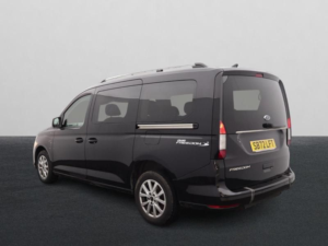 2023 Ford Grand Tourneo Connect 2.0 Ecoblue Titanium MPV 5dr Diesel Manual Euro 6 (s/s) (122 Ps) in Black — image 4