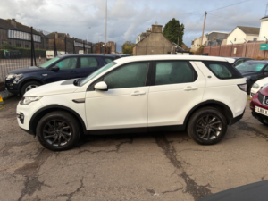 2018 Land Rover Discovery Sport 2.0 Td4 Se Tech SUV 5dr Diesel Auto 4WD Euro 6 (s/s) (180 Ps) in White — image 6