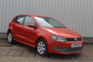 2010 Volkswagen Polo 1.6 Tdi Se in Orange — image 2