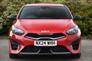 2024 Kia Proceed 1.5 T-Gdi Gt-Line Shooting Brake 5dr Petrol Manual Euro 6 (s/s) (158 Bhp) in Red — image 5
