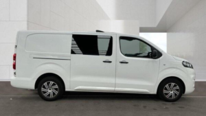 2019 Vauxhall Vivaro 2.0 Turbo D 3100 Edition Crew Van L2 H1 Euro 6 (s/s) 5dr in White — image 5