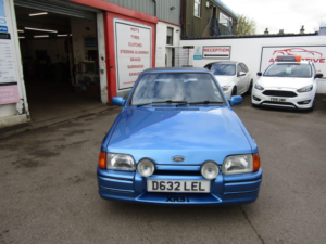 1986 Ford Escort 1.6 in Blue — image 2