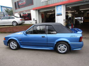1986 Ford Escort 1.6 in Blue — image 5