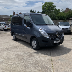 2019 Renault Master 2.3 Fwd Sl28 Energy Dci 110 Business+ Euro 6 in Blue — image 5