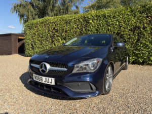 2019 Mercedes-Benz Cla 1.6 Cla200 Amg Line Edition in Blue — image 5