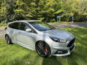 2017 Ford Focus 2.0 Tdci St-3 in Silver — image 2