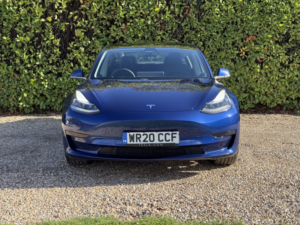 2020 Tesla Model 3 Standard Range Plus in Blue — image 3