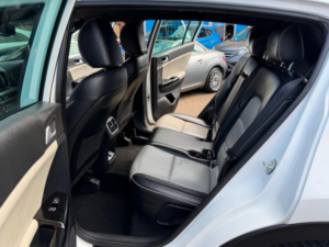 2017 Kia Sportage 1.7 Crdi Gt-Line Edition Euro 6 (s/s) 5dr in White — image 5