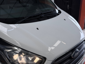 2022 Ford Transit Custom 2.0 300 Ecoblue Limited Panel Van 5dr Diesel Manual L2 H1 Euro 6 (s/s) (130 Ps) in White — image 4