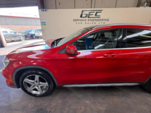 2016 Mercedes-Benz Gla 2.1 Gla200d Amg Line 7g-Dct Euro 6 (s/s) 5dr in Red — image 3