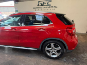 2016 Mercedes-Benz Gla 2.1 Gla200d Amg Line 7g-Dct Euro 6 (s/s) 5dr in Red — image 4