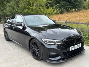 2019 BMW 3 Series 2.0 330i M Sport Auto Euro 6 (s/s) 4dr in Black — image 5