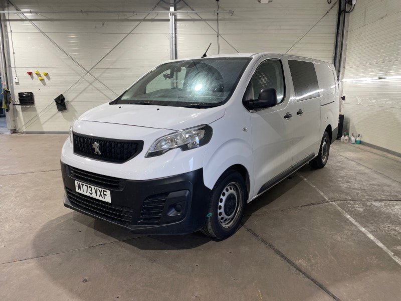2023 Peugeot Expert 2.0 Bluehdi 1200 Professional Premium + Long Crew Van Double Cab 6dr Diesel Manual Lwb 145 Ps in White — image 1