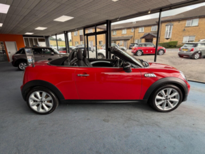 2014 MINI Roadster 1.6 Cooper S Euro 5 (s/s) 2dr in Red — image 3