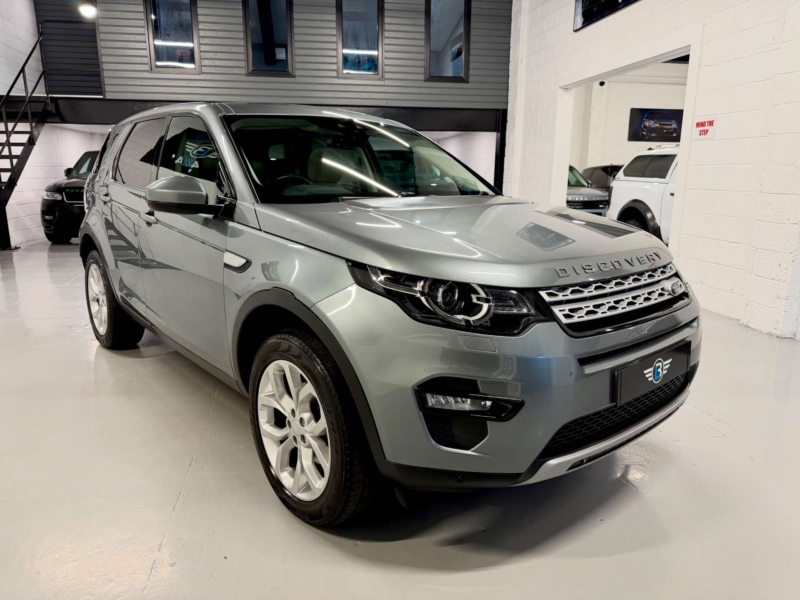 2015 Land Rover Discovery Sport 2.2 Sd4 Hse SUV 5dr Diesel Auto 4WD Euro 5 (s/s) (190 Ps) in Grey — image 1