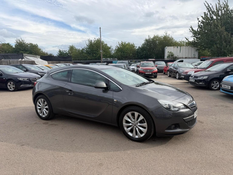2012 Vauxhall Astra Gtc 1.4t Sri Euro 5 (s/s) 3dr 20in Alloy in Grey — image 1