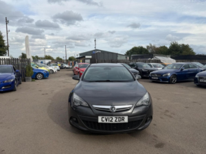 2012 Vauxhall Astra Gtc 1.4t Sri Euro 5 (s/s) 3dr 20in Alloy in Grey — image 2