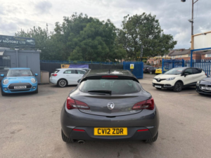 2012 Vauxhall Astra Gtc 1.4t Sri Euro 5 (s/s) 3dr 20in Alloy in Grey — image 4
