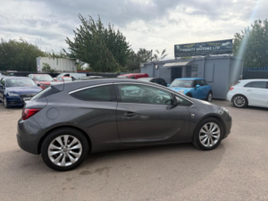 2012 Vauxhall Astra Gtc 1.4t Sri Euro 5 (s/s) 3dr 20in Alloy in Grey — image 5